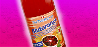 Kalorienreduzierter Blutorangen Drink mit Drachenfrucht